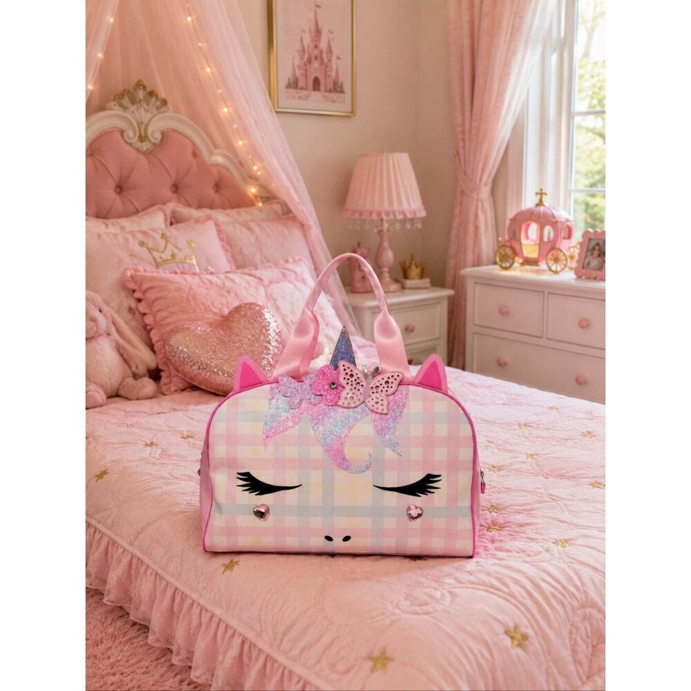 Pink Girl's Miss Gwen Duffle Bag OMG Accessories Travel Overnight Sleepover